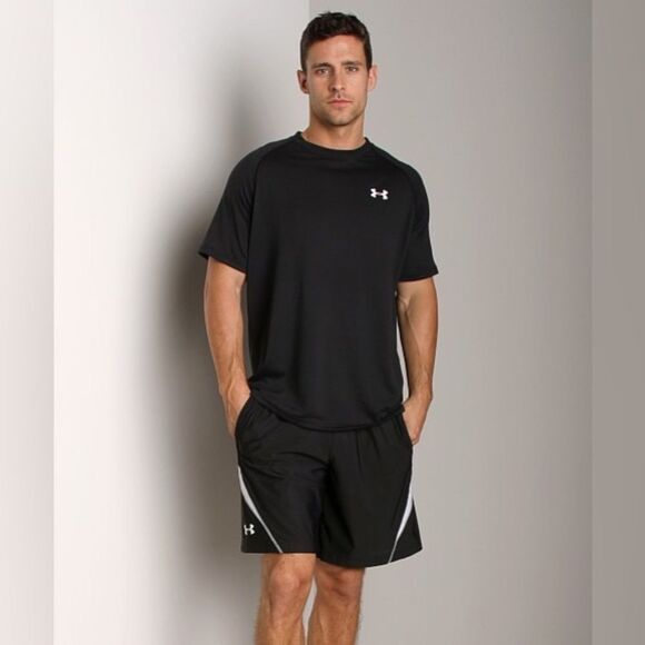 Under Armour UA Tech Athletic Short Sleeve Shirt Mens Size M - Picture 1 of 8